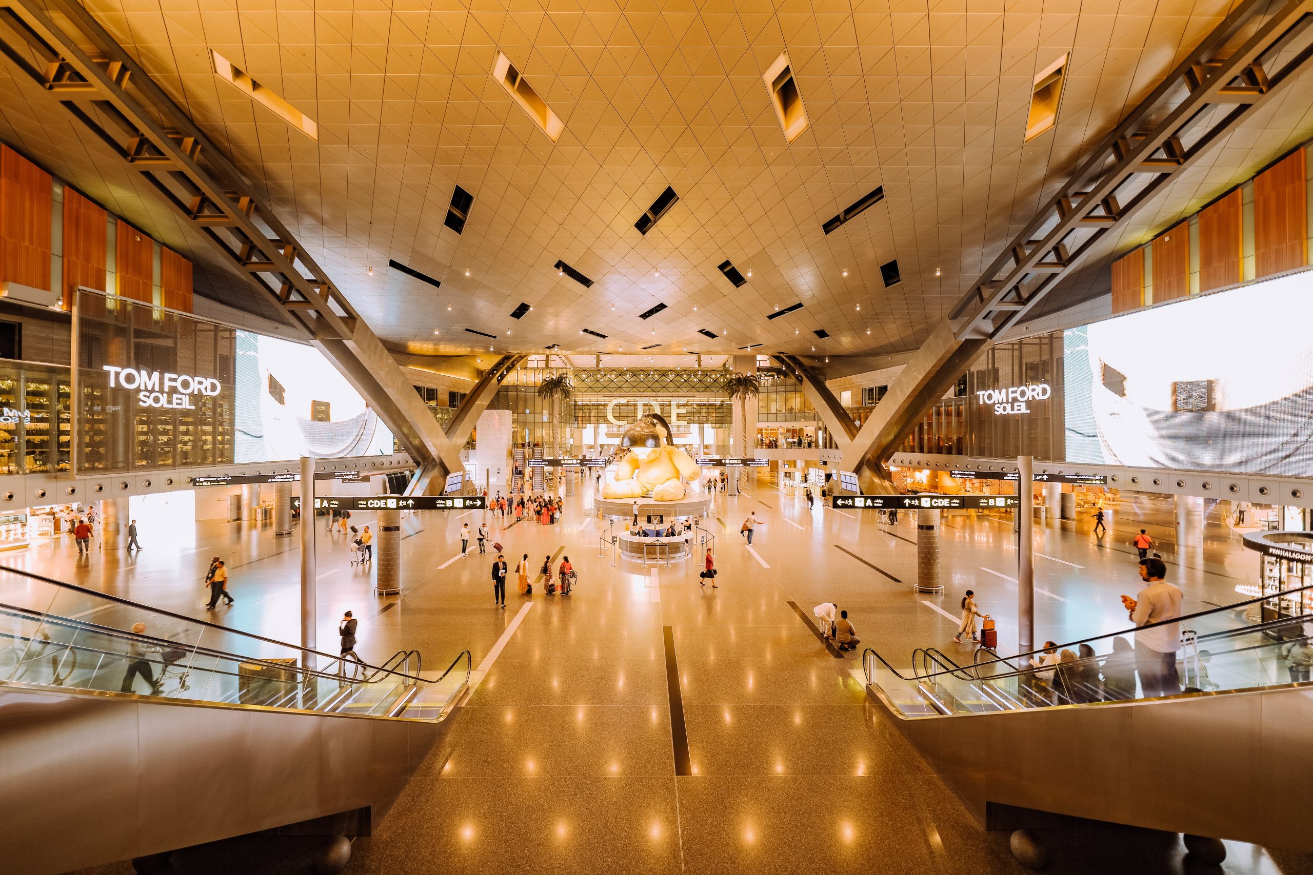 most scenic airports in canada that are stunningly beautiful